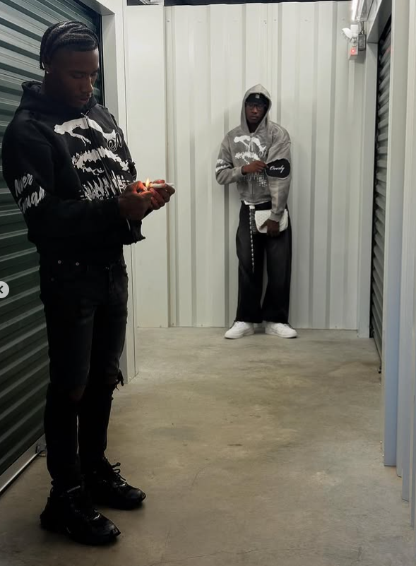 Levitation Zip-ups
